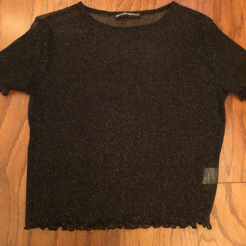Brandy Melville shirt